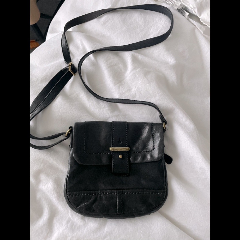 Fossil crossbody leather bag